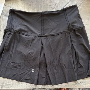 lululemon athletica Women's Black Skirt skort size 4